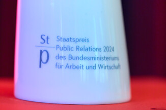 Bild 2 / 103